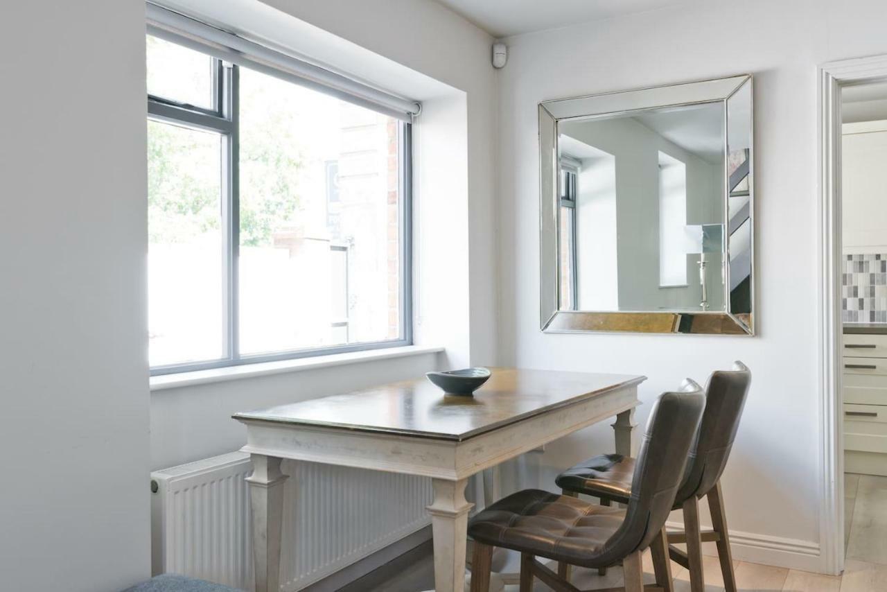 The Edge Suite - Hiphipstay Dublin Buitenkant foto
