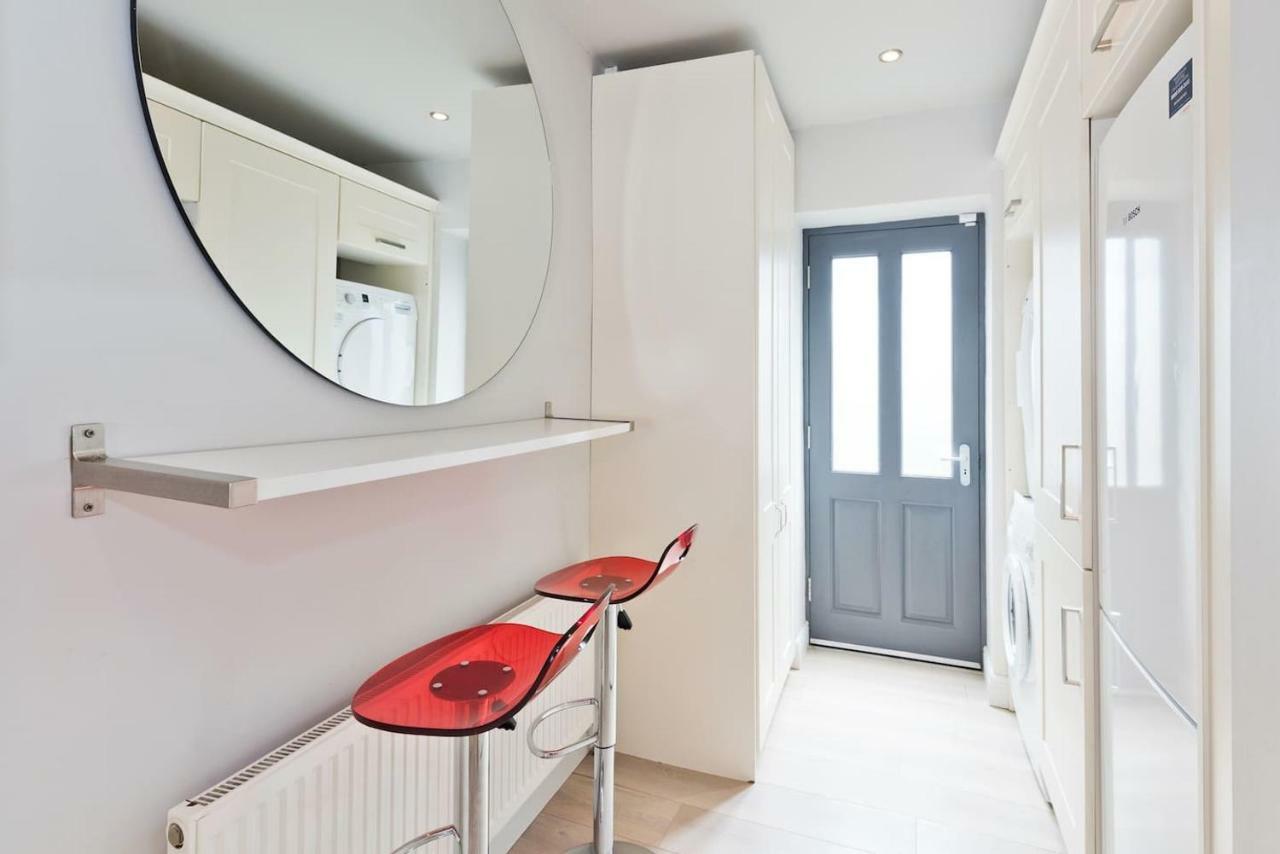 The Edge Suite - Hiphipstay Dublin Buitenkant foto